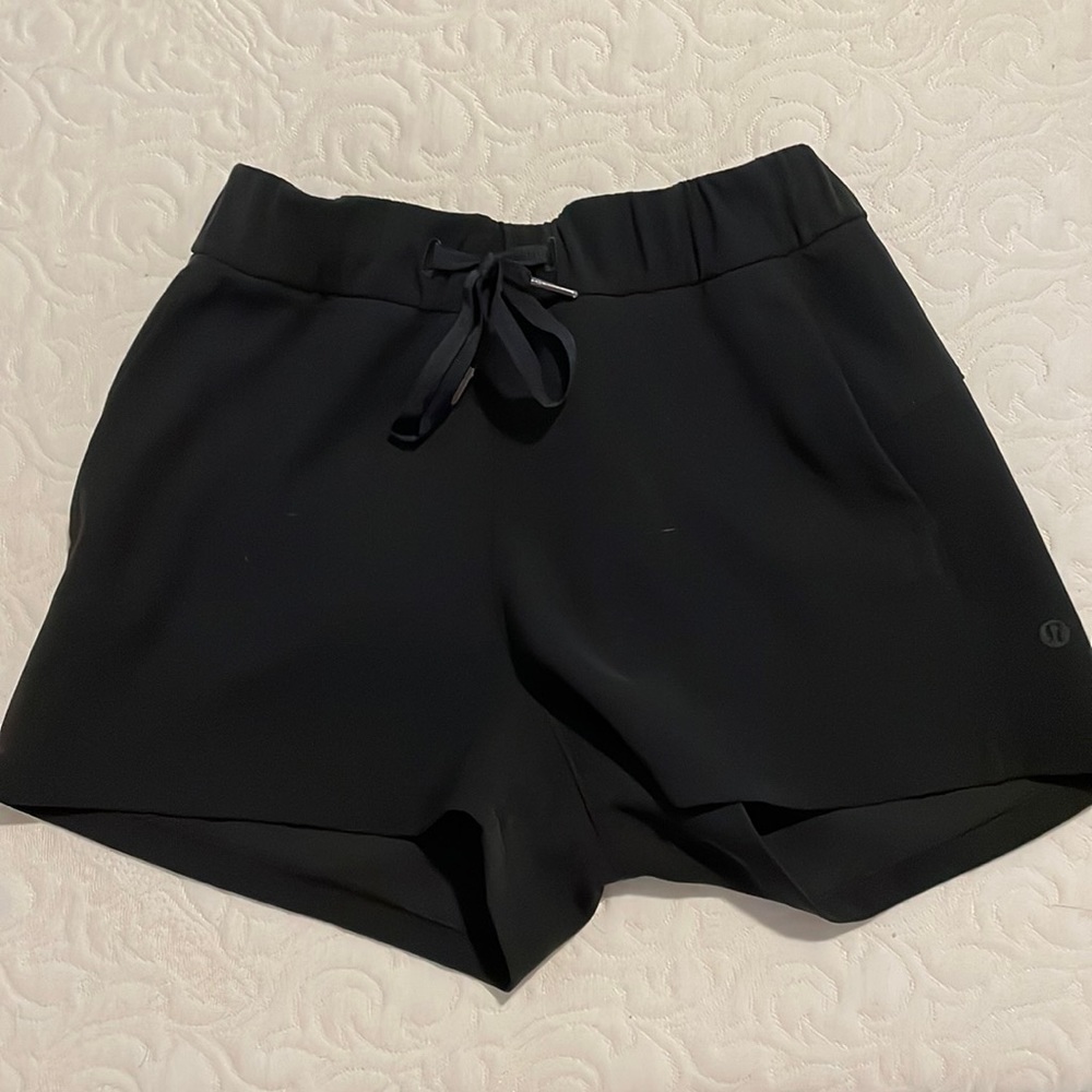 Lululemon, black shorts, size 6 - Picture 1 of 3